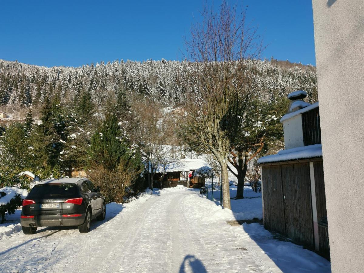 Gites Les Grandes Voies - Cle Vacances Le Ménil Exteriör bild